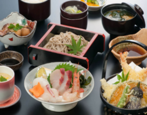蕎麦と活魚の店なるみ丸（あらたえの湯鳴門店内）の画像